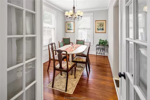 814 E 29th St, Bryan, TX 77803 photo 8