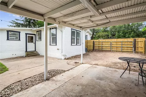 814 E 29th St, Bryan, TX 77803 photo 19