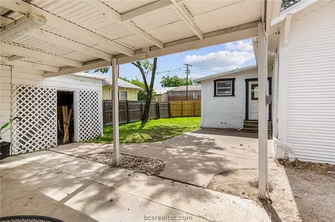 814 E 29th St, Bryan, TX 77803 photo 18