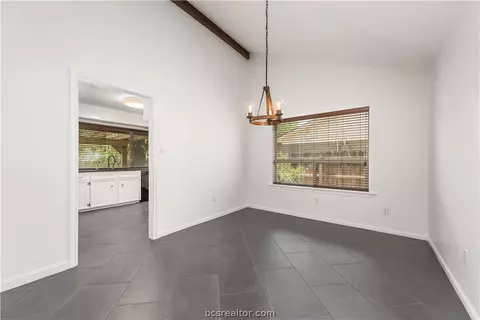 3905 Oak Bend Dr, Bryan, TX 77802 photo 6