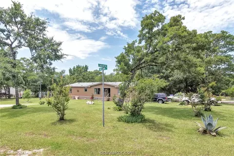 8517 Twisting Trl, Bryan, TX 77808 photo 18