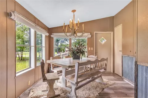 8517 Twisting Trl, Bryan, TX 77808 photo 5