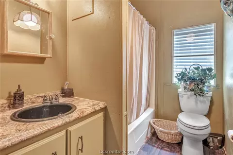 8517 Twisting Trl, Bryan, TX 77808 photo 15