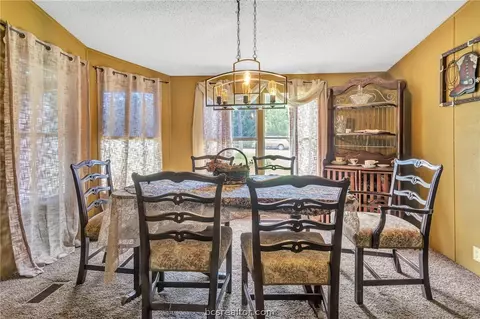 8517 Twisting Trl, Bryan, TX 77808 photo 3