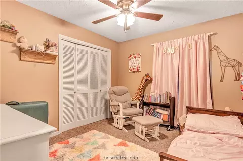 3502 Oak Hill Dr, Bryan, TX 77802 photo 9