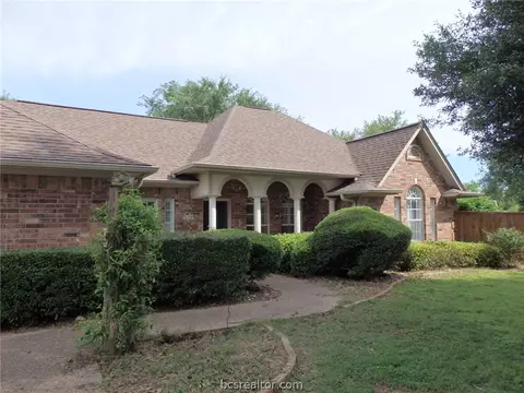 6350 Ethan Ln, Bryan, TX 77808 photo 1