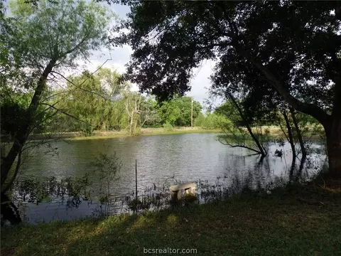 6350 Ethan Ln, Bryan, TX 77808 photo 24