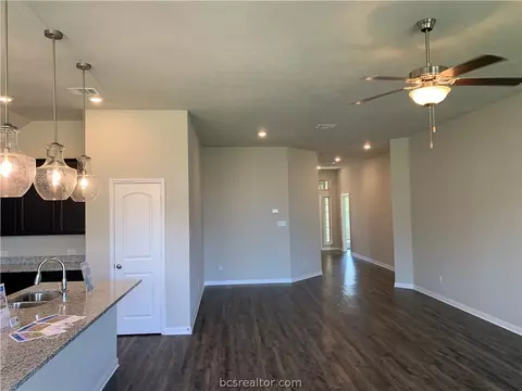 3465 Lockett Hall Cir, Bryan, TX 77808 photo 9