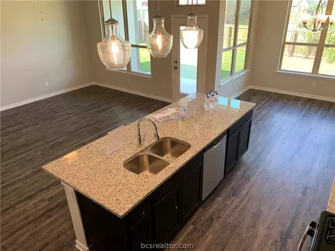 3465 Lockett Hall Cir, Bryan, TX 77808 photo 12