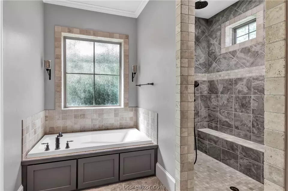  18045 Martingale Ct, College Station, TX 77845 photo 32