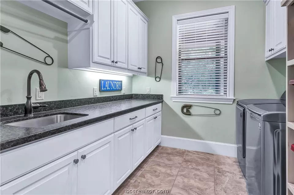  18045 Martingale Ct, College Station, TX 77845 photo 27