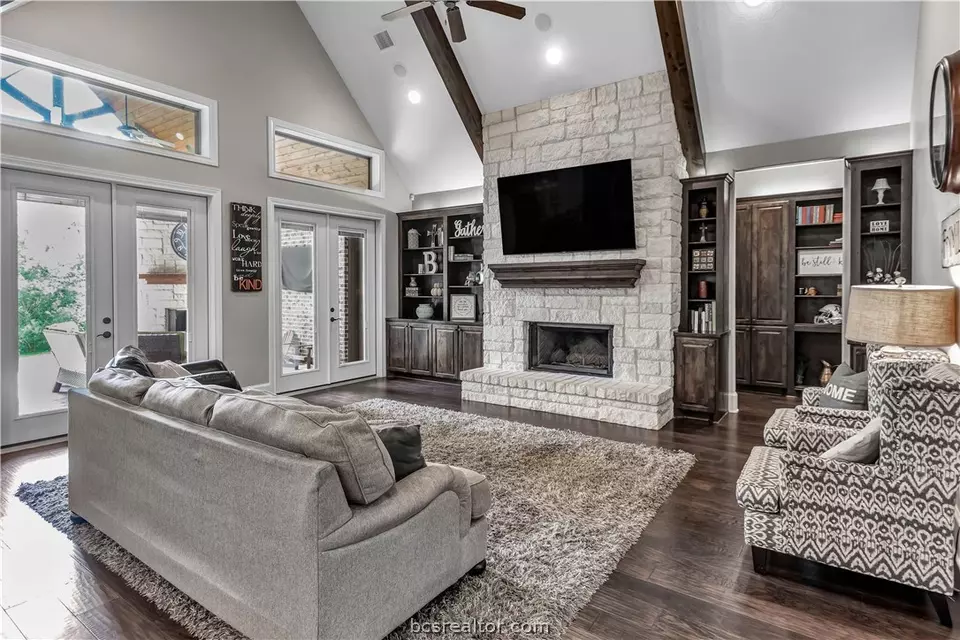  18045 Martingale Ct, College Station, TX 77845 photo 12