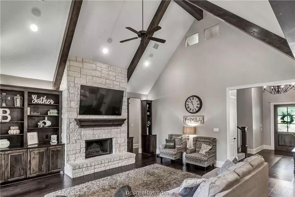  18045 Martingale Ct, College Station, TX 77845 photo 15