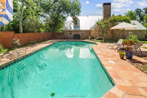404 Brookside Dr E, Bryan, TX 77801 photo 46