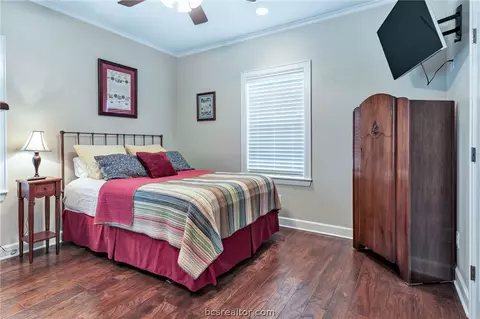 1918 Debbie Dr, Bryan, TX 77802 photo 21