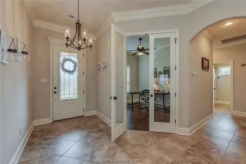 3510 Wakefield Dr, Bryan, TX 77808 photo 4
