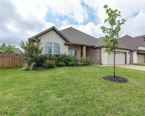 3510 Wakefield Dr, Bryan, TX 77808 photo 1