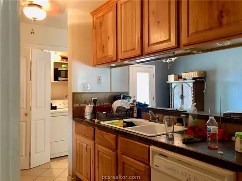 3101 Red Robin Loop, Bryan, TX 77802 photo 8