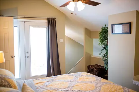 923 Navidad St, Bryan, TX 77801 photo 13