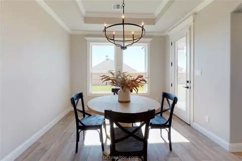 4240 Harding Way, Bryan, TX 77808 photo 21