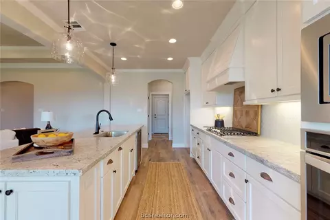 4240 Harding Way, Bryan, TX 77808 photo 15