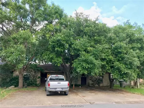 3917 Olive St, Bryan, TX 77801 photo 5
