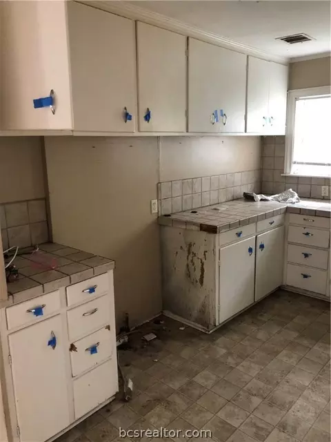 104 Davis St, Bryan, TX 77801 photo 6