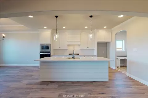4223 Harding Way, Bryan, TX 77808 photo 6
