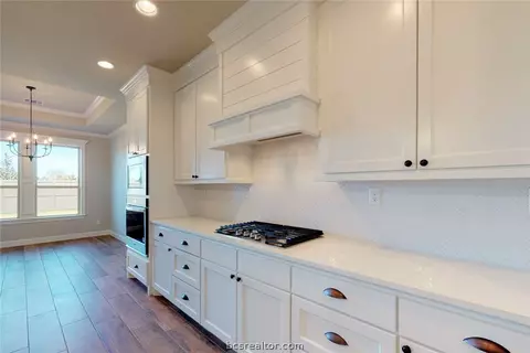 4223 Harding Way, Bryan, TX 77808 photo 10
