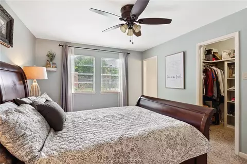 1104 Forest Glen Ct, Bryan, TX 77803 photo 18
