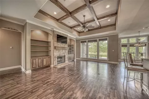 7575 Planters Loop, Bryan, TX 77808 photo 8