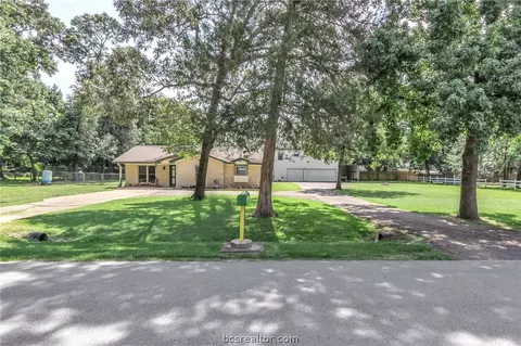 30210 E Geneva Dr, Spring, TX 77386 photo 2