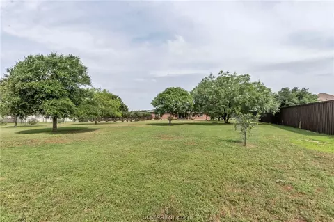 4012 Austins Estates Dr, Bryan, TX 77808 photo 32