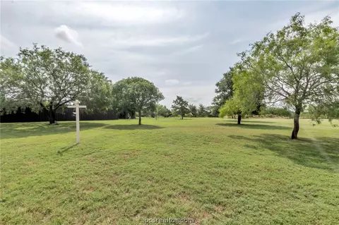 4012 Austins Estates Dr, Bryan, TX 77808 photo 34