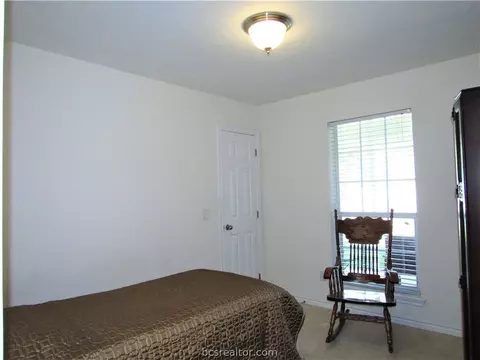 2602 Priscilla Ct, Bryan, TX 77802 photo 18