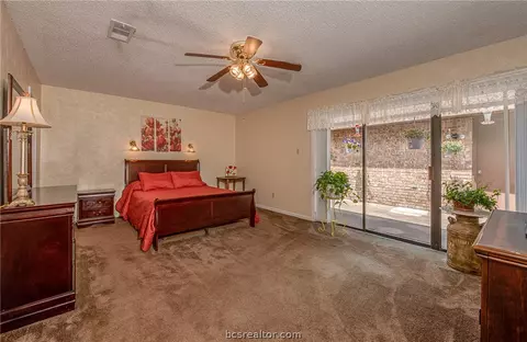 2212 Windsor Dr, Bryan, TX 77802 photo 13