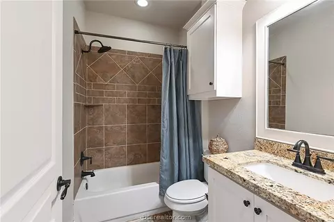 7832 Mapache Ct, Bryan, TX 77808 photo 19
