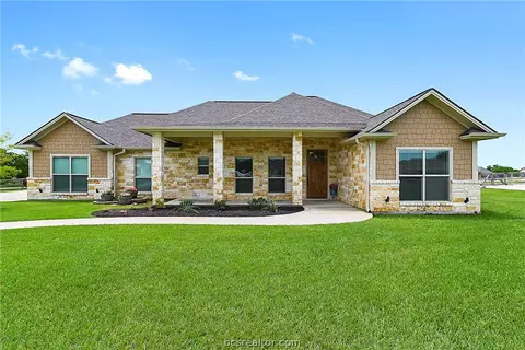 7832 Mapache Ct, Bryan, TX 77808 photo 1