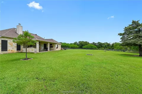 7832 Mapache Ct, Bryan, TX 77808 photo 26