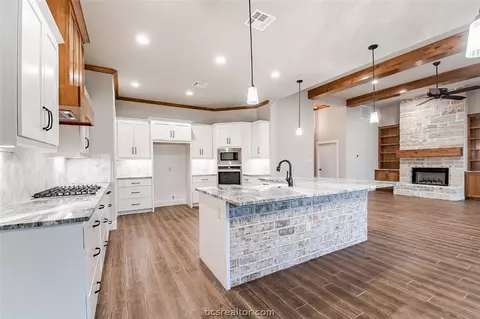 7365 Limestone Ct, Bryan, TX 77808 photo 13