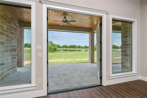 7365 Limestone Ct, Bryan, TX 77808 photo 35