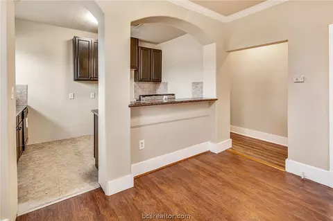 909 E 22nd St, Bryan, TX 77803 photo 7
