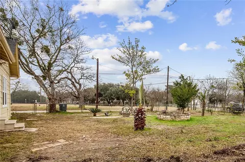 909 E 22nd St, Bryan, TX 77803 photo 20