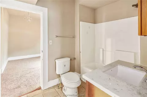 909 E 22nd St, Bryan, TX 77803 photo 17