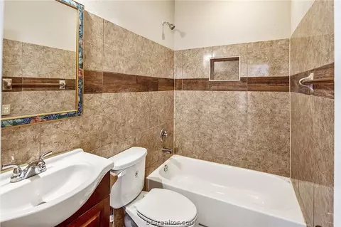 909 E 22nd St, Bryan, TX 77803 photo 15