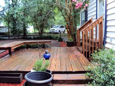 1291 Colwell Ct, Bryan, TX 77807 photo 2