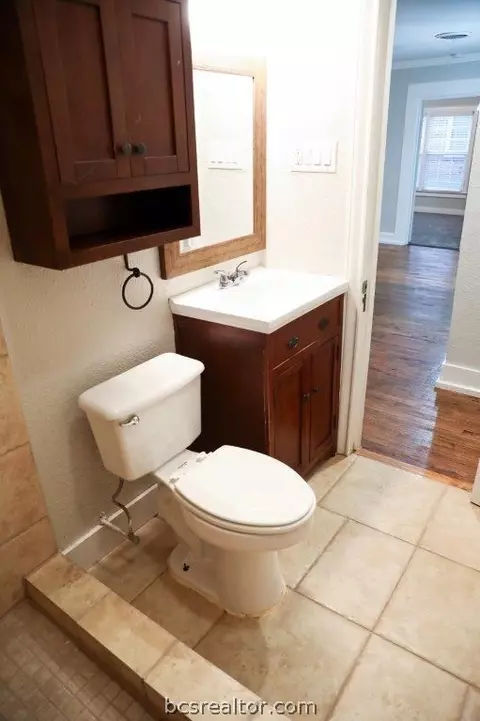 810 E 28th St, Bryan, TX 77803 photo 20