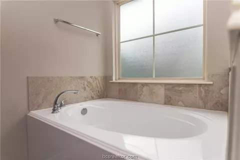 3017 Positano Loop, Bryan, TX 77808 photo 12