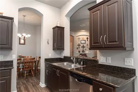 3017 Positano Loop, Bryan, TX 77808 photo 8