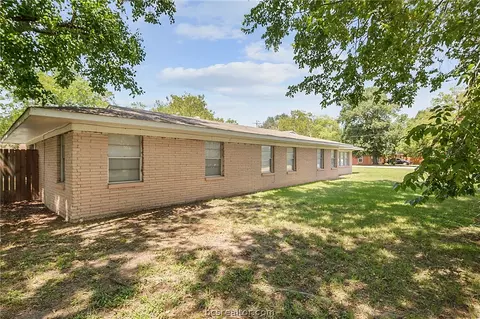 600 Williamson Dr, Bryan, TX 77801 photo 24